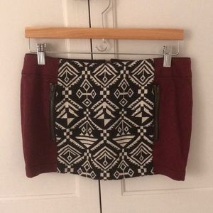 Patterned mini skirt - NWT